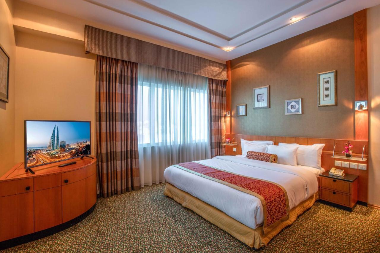 Gulf Court Hotel Манама Екстериор снимка