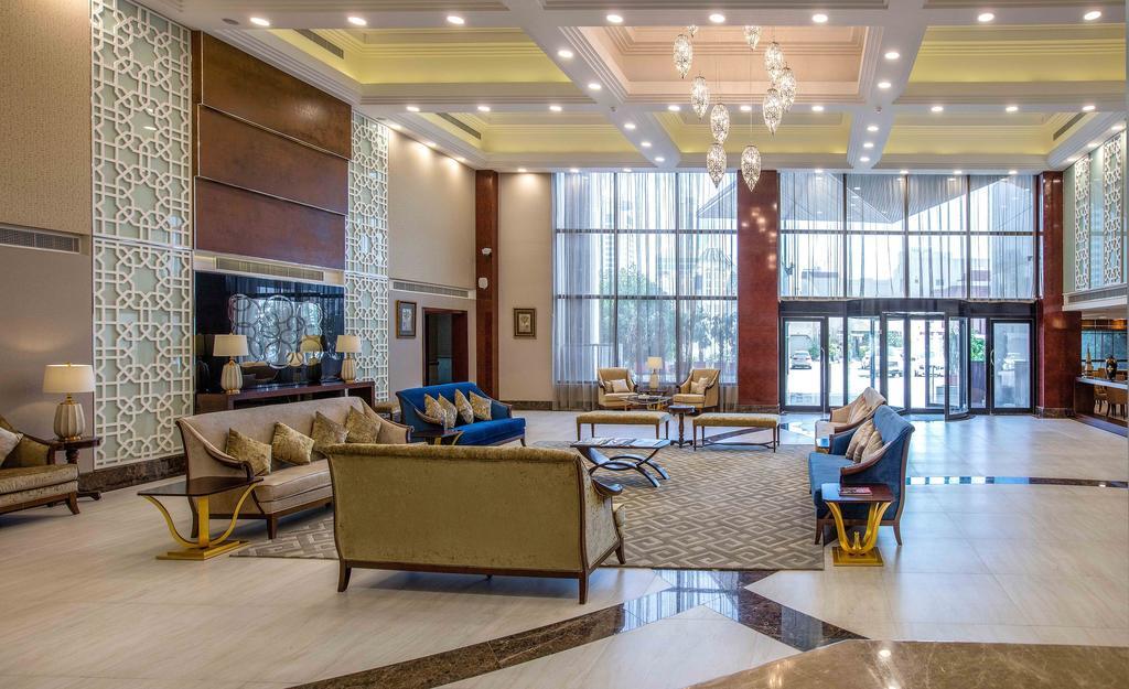 Gulf Court Hotel Манама Екстериор снимка